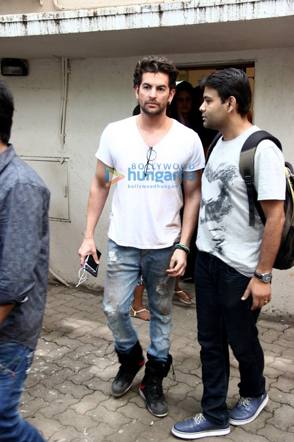 neil nitin mukesh shoots for peta 6