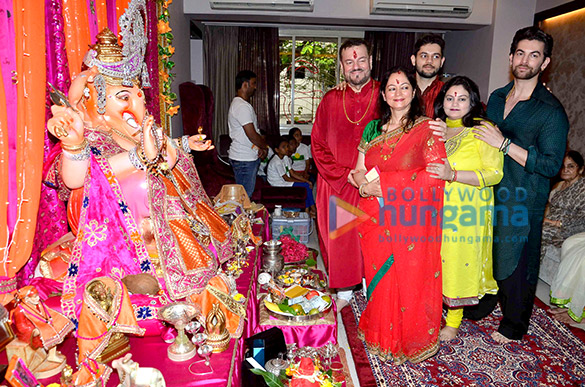 neil nitin mukeshs family celebrates ganesh chaturthi 2