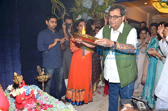 salman khan family does an eco friendly visarjan for ganesha 10