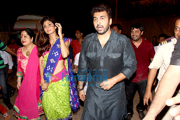 shilpa shetty hrithik roshan siddhant kapoor snapped at ganesha visarjan 19