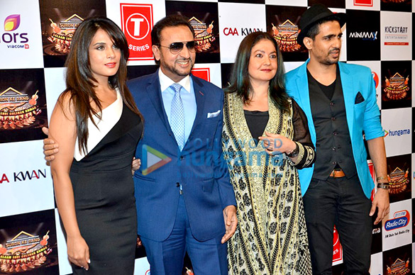 t series hosted musical concert suron ke rang color ke sang salaam shri gulshan kumar 49