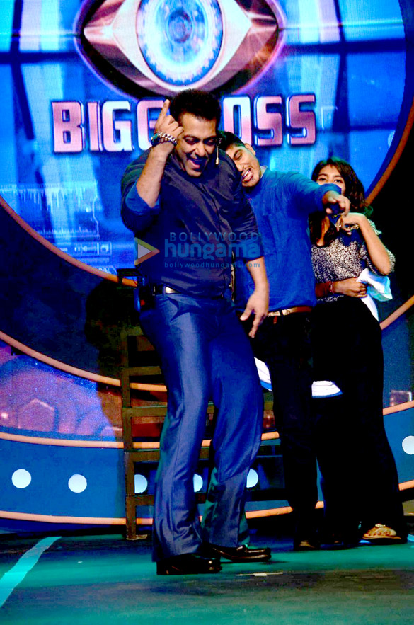 salman khan launches bigg boss double trouble 13
