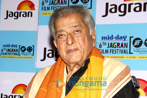 shashi kapoor felicitated at 6th jagran film festival 5
