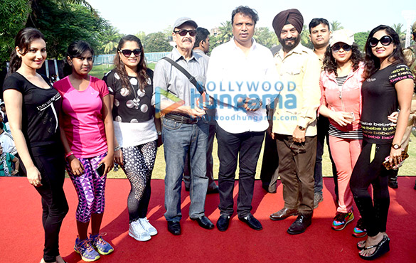 celebs grace the kalina mini marathon 2015 event in mumbai 2