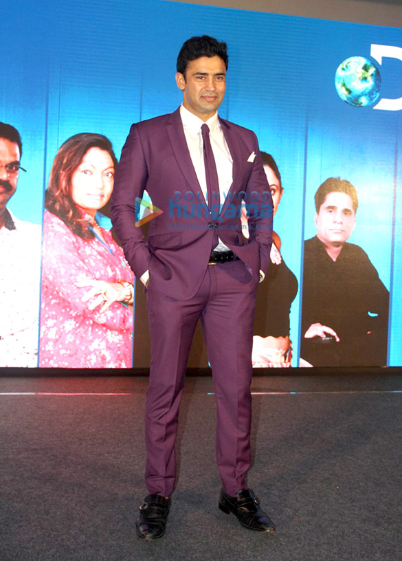 hrithik roshan at the launch of discovery channels new show hrx heroes 10