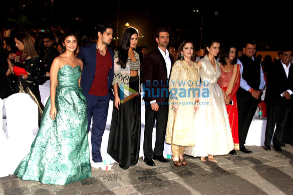 celebs grace the opening ceremony of the 17th mumbai film festival 2
