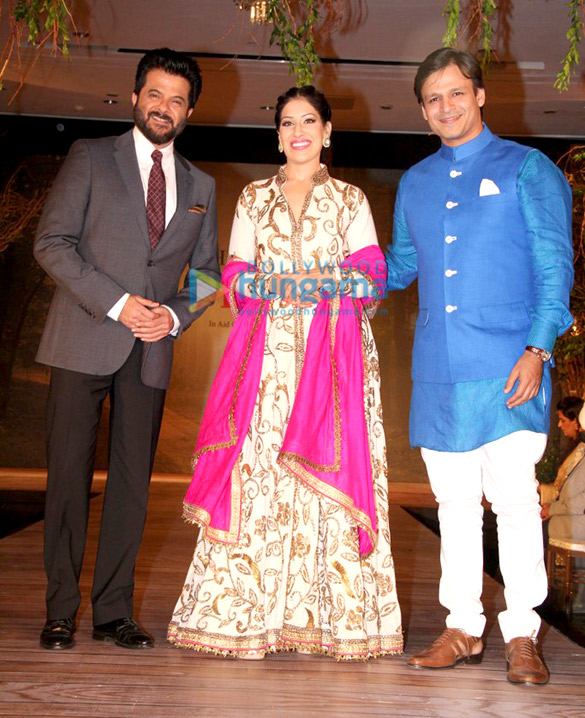 vivek oberoi walks the ramp for cancer patients aid association 3
