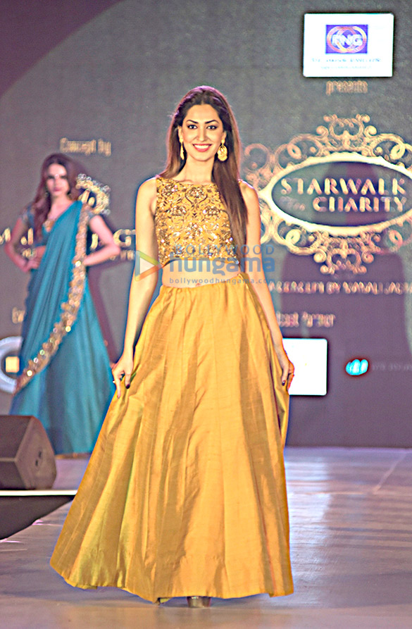 celebs walk the ramp for the ngo umeed 12