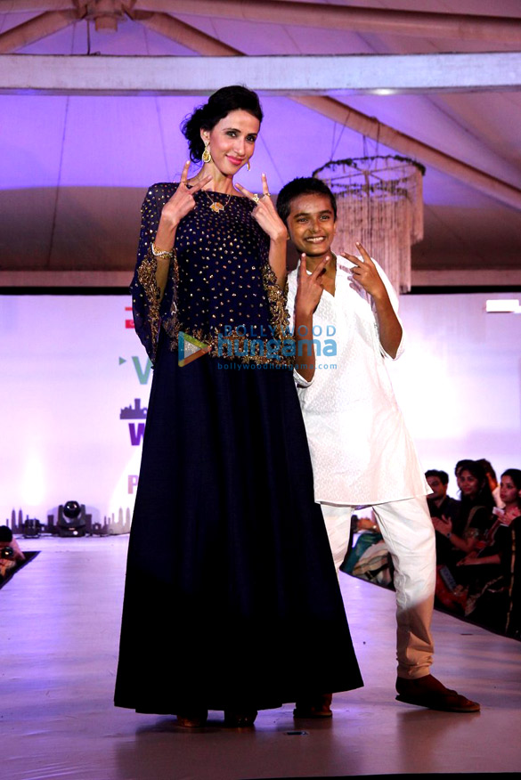 jacqueline fernandez tv celebs grace the global peace initiative 2015 30