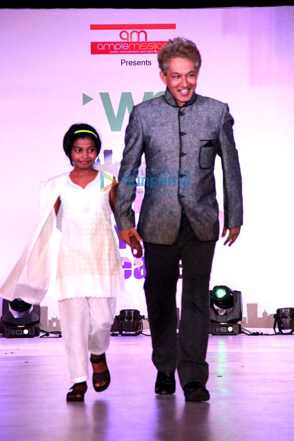 jacqueline fernandez tv celebs grace the global peace initiative 2015 9
