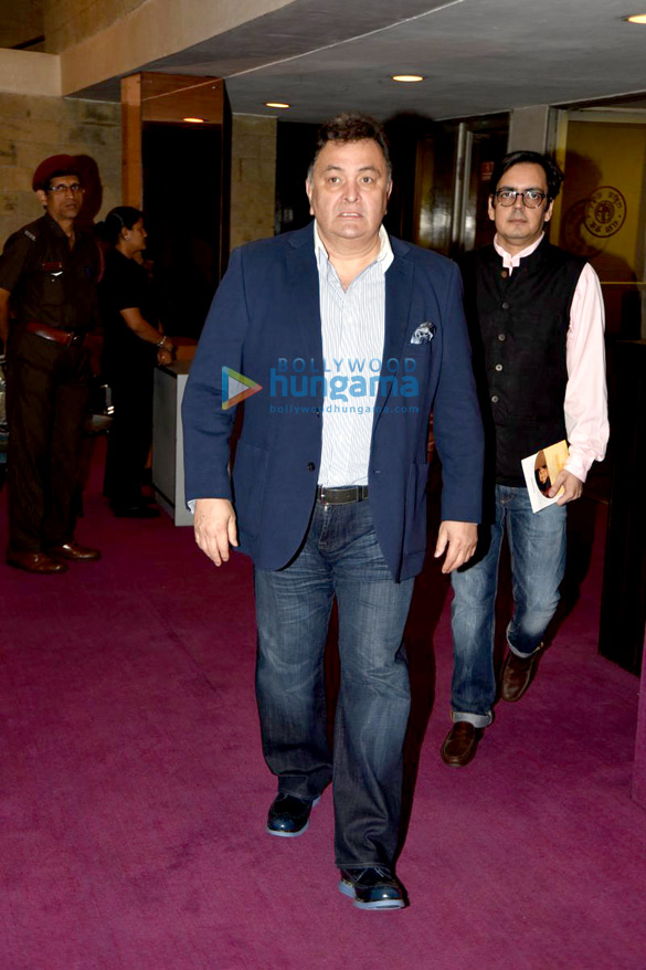 ranbir kapoor rishi kapoor neetu singh randhir kapoor at ccdt ngos 25th year celebration 17