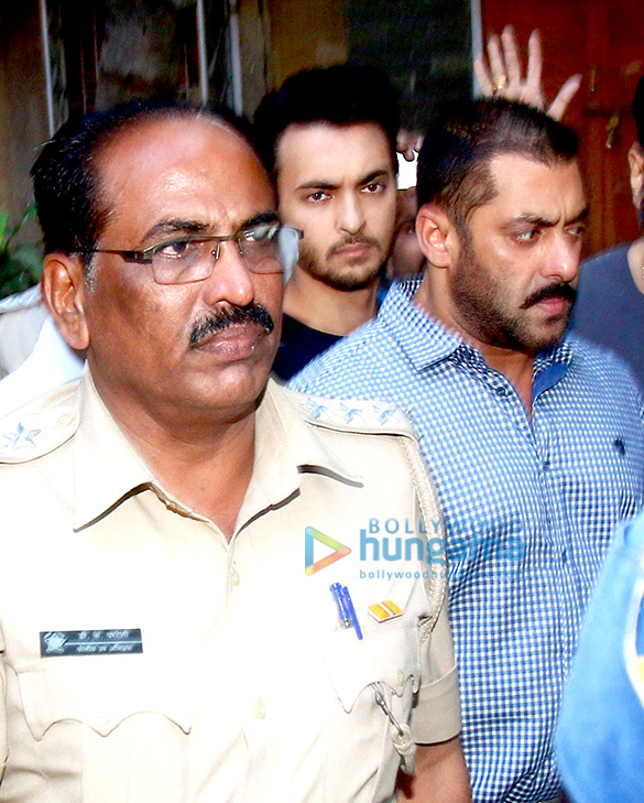 salman khan returns home after the high court verdict 3