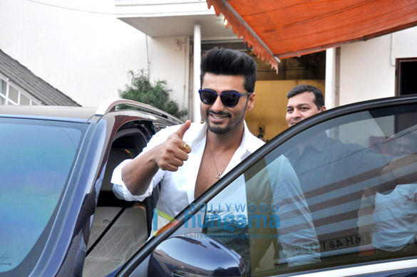 arjun kapoor snapped at mehboob studio 7
