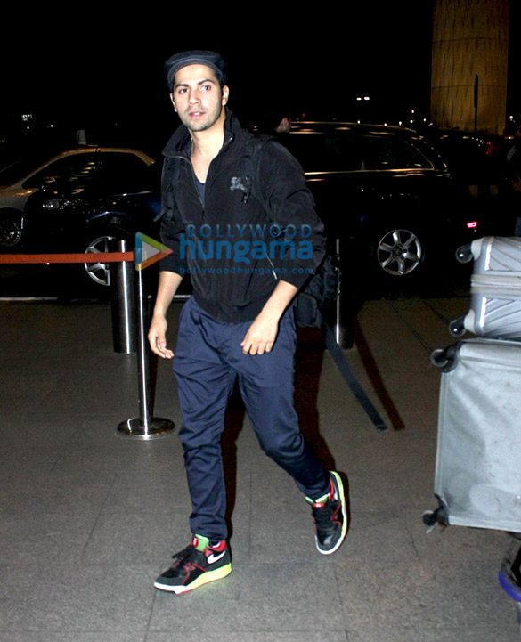 varun dhawan leaves for rome to celebrate new year 2016 with friends 12