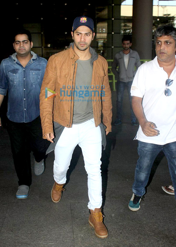 varun dhawan arrives from rome after his new year holiday 2