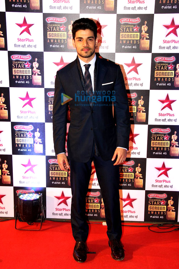 celebs grace the 22nd annual star screen awards 2015 10