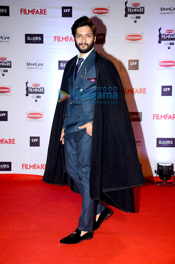 celebs grace the 61st britannia filmfare awards 85