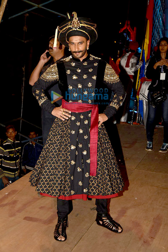 bollywood biggies perform at the umang police show 2016 91