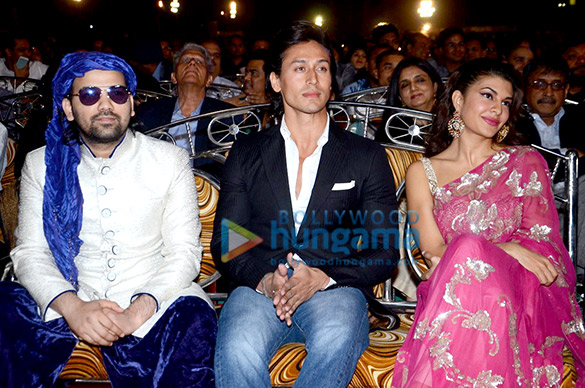 bollywood biggies perform at the umang police show 2016 57