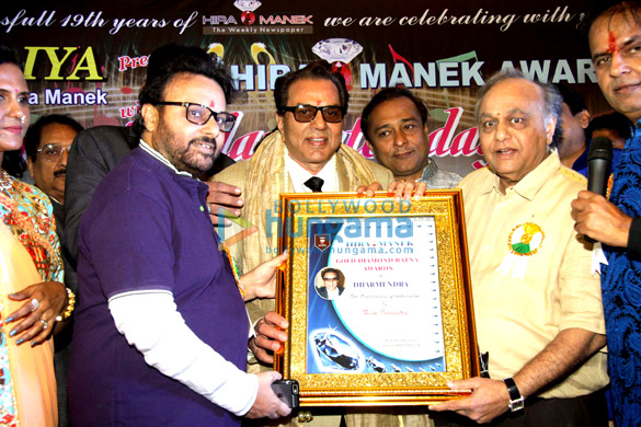 dharmendra anil sharma ameen sayani others at 19th hira manek awards 2