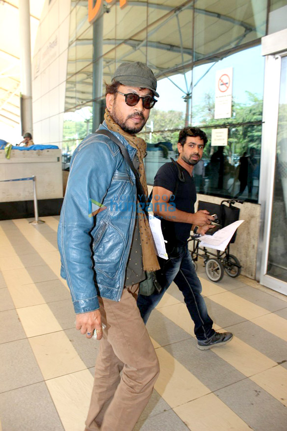 abhishek bachchan irrfan khan snapped at the airport 7