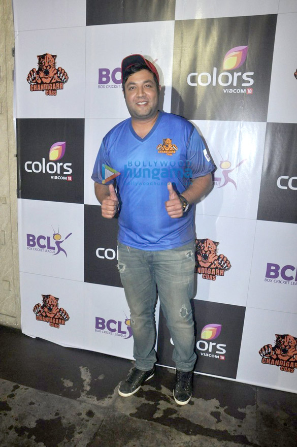 celebs grace the launch of box cricket leagues chandigarh cubs team 5
