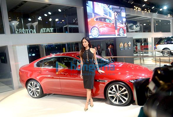 katrina kaif launches jaguar xe at auto expo 2016 5