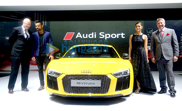 virat kohli alia bhatt unveil the new audi r8 at auto expo 2016 4