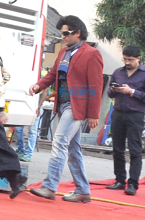 ms dhoni snapped in his new avatar for t20 world cup ad at mehboob studio 3