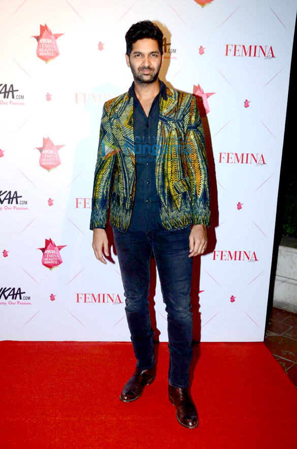 ranveer singh sonakshi sinha athiya shetty sunny leone at nykaa com femina beauty awards 2016 29