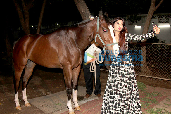 saif ali khan kareena kapoor khan grace kingfisher ultra indian derby 2016 21