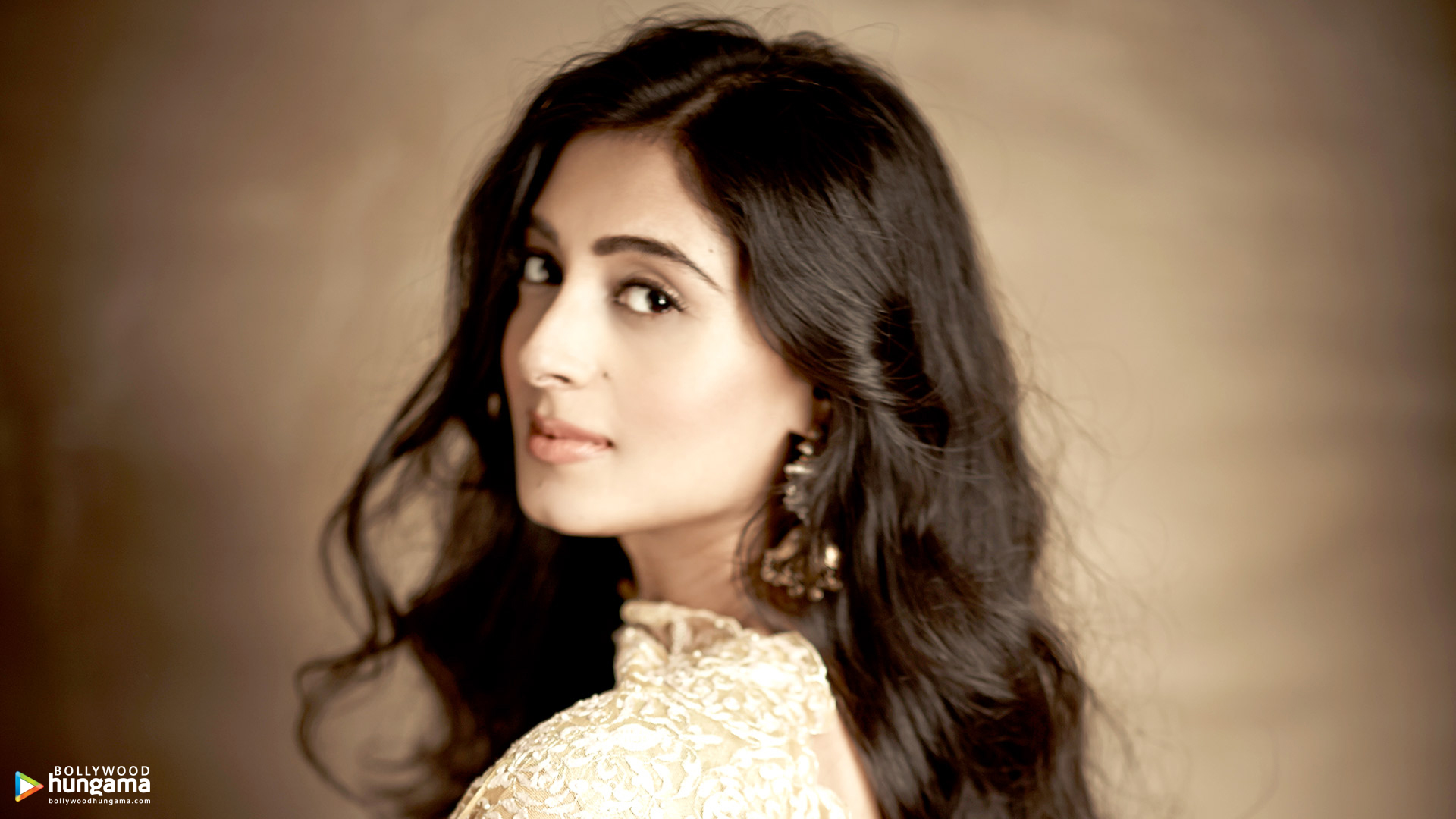 Pernia Qureshi Pernia Qureshi