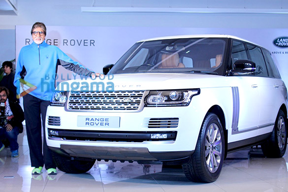 amitabh bachchan with his brand new range rover 8