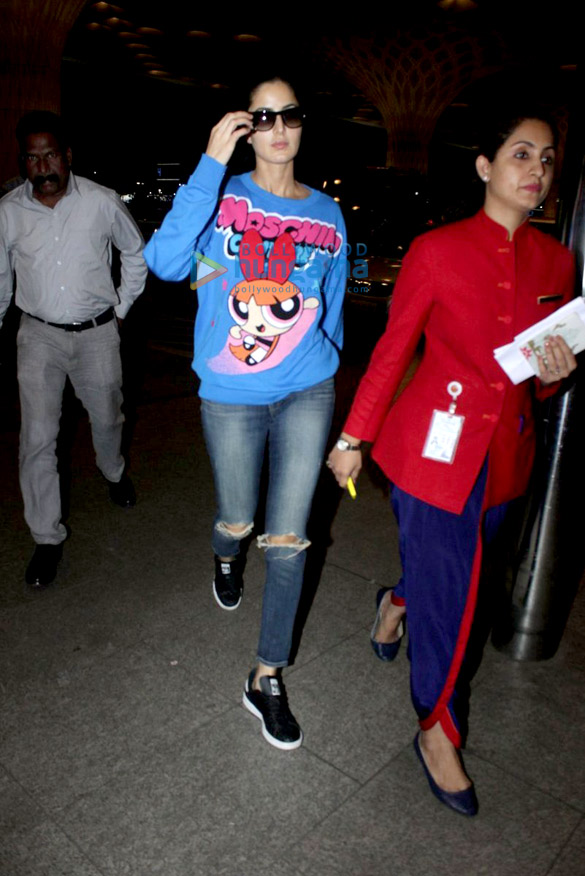sidharth malhotra katrina kaif snapped leaving to shoot baar baar dekho in bangkok 3