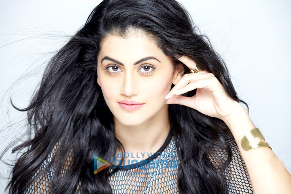tapsee pannu 86