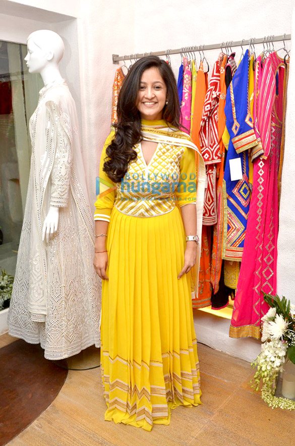 dimple kapadia tabu neetu singh at the launch of asal 23