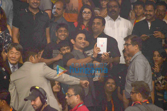 abhishek bachchan amitabh bachchan sushant singh rajput snapped at pro kabaddi league match in mumbai 3