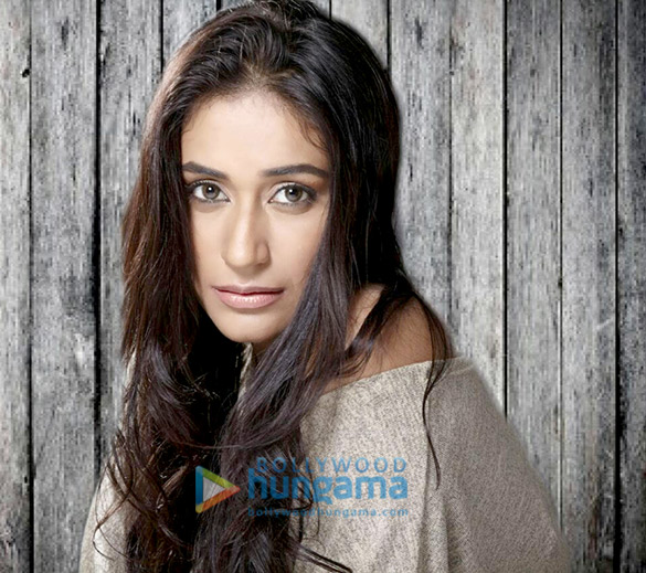 alisha khan 4