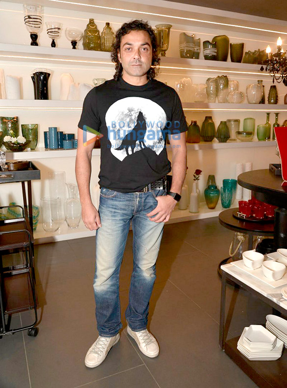 hrithik roshan bobby deol at the launch of tresorie store 27