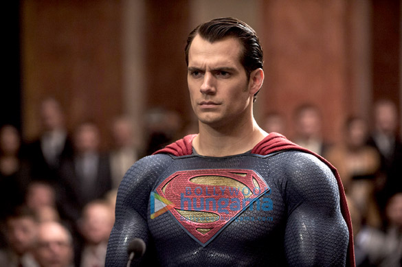 batman v superman dawn of justice english 4