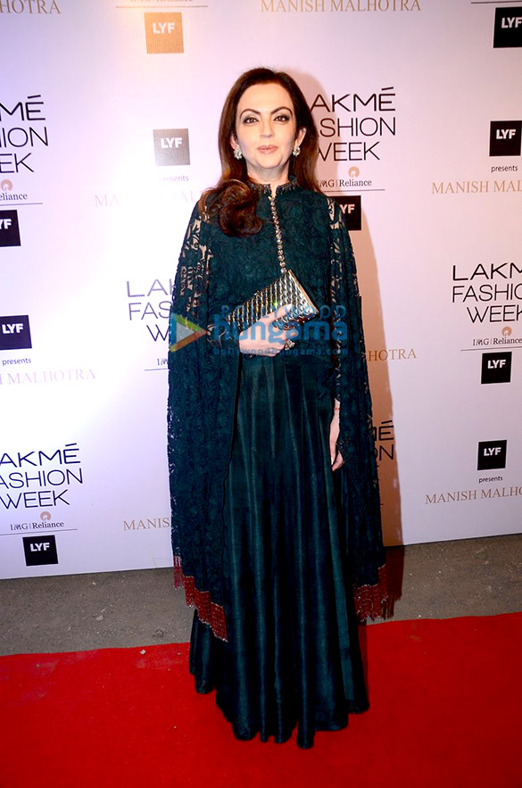 red carpet of manish malhotras show at the lakme fashion week 2016 8