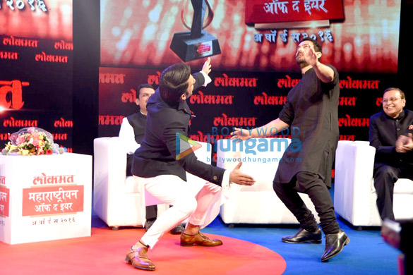 aamir khan ranveer singh at lokmat maharashtrian of the year award 2016 12