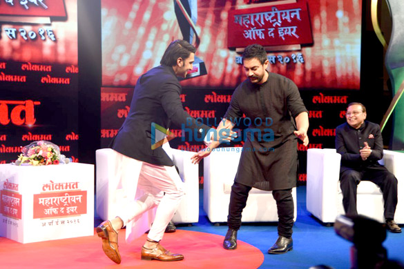 aamir khan ranveer singh at lokmat maharashtrian of the year award 2016 9