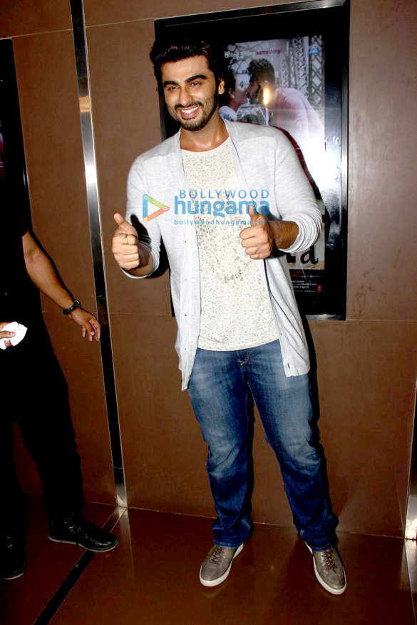 arjun kapoor hosts a special screening of ki ka for ladies 10
