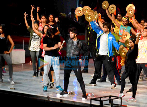 ranveer singh snapped rehearsing for ipl launch tomorrow 2