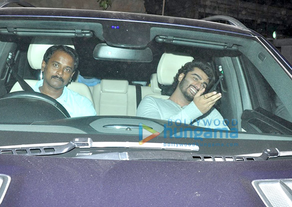 shah rukh khan ranveer singh parineeti chopra arjun kapoor madhuri dixit attend the screening of fan at yashraj 5