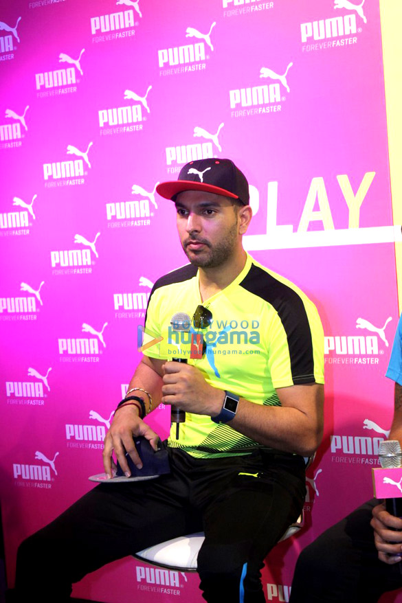 yuvraj singh robin singh at the launch of pumas bold tricks collection 9