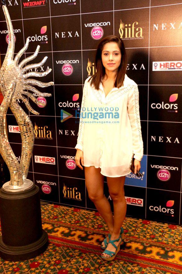 celebs grace iifa 2016 1st day voting weekend 4