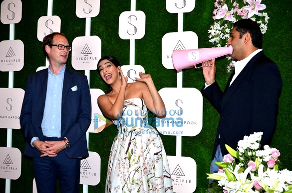 sonam kapoor announces the launch of her app sonam kapoor app 12