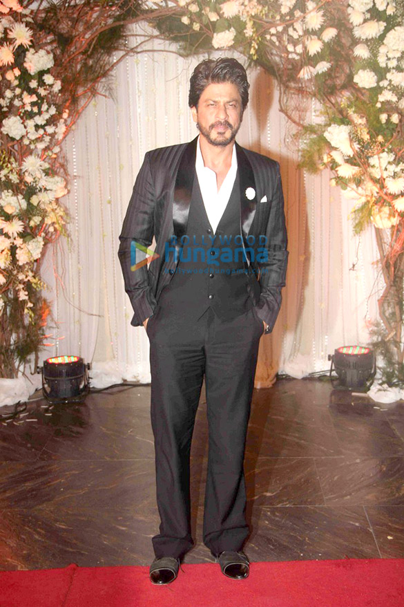 salman khan bachchans shah rukh khan sanjay dutt attend bipasha basu karan singh grovers wedding reception 4